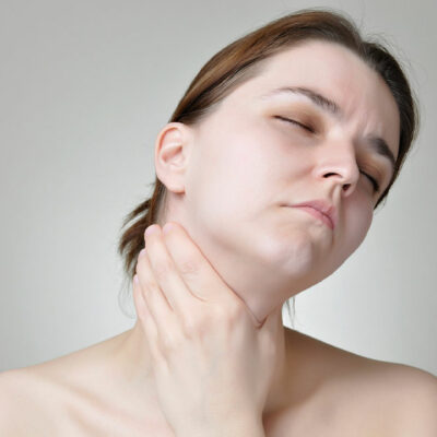 Thyroid cancer – Causes and silent warning signs